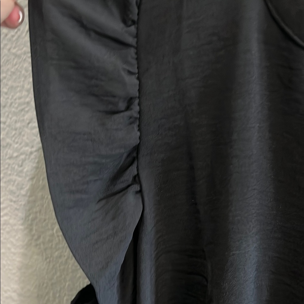 Zenana Elegant Black Ruffle Sleeve Top size 2X New - Picture 5 of 6